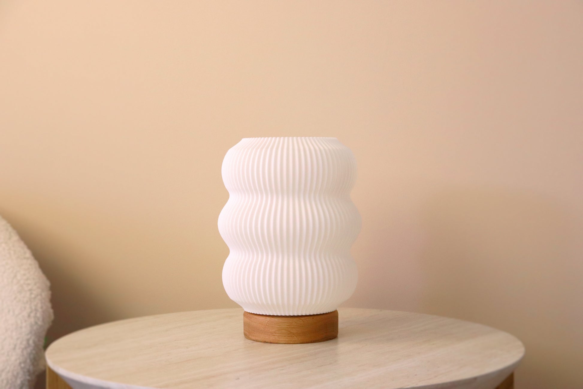 MIKA oak table lamp