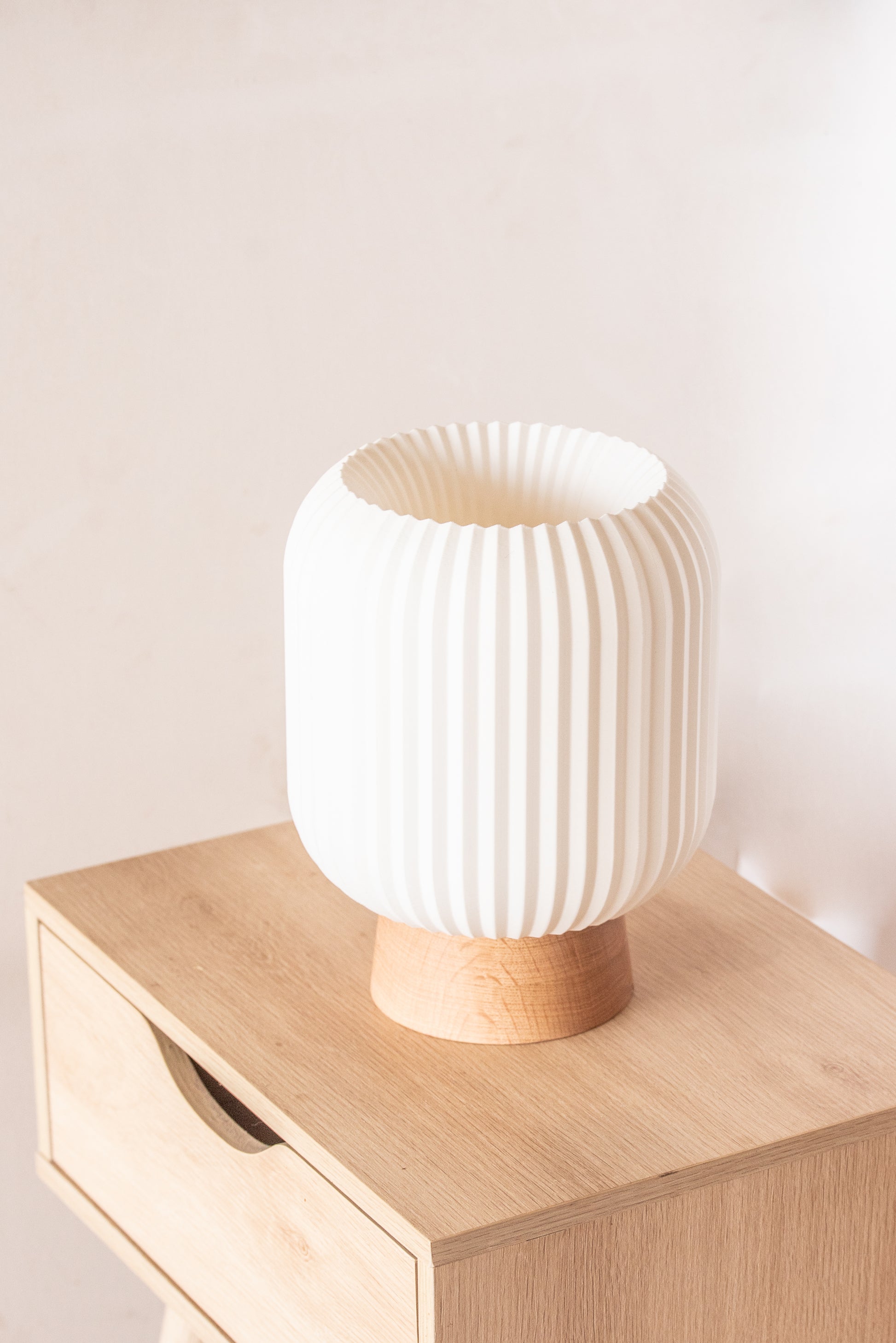 KUMO Oak table lamp